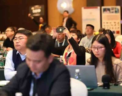 聚焦品質(zhì)，智啟未來(lái) 2018中國(guó)旅游品質(zhì)發(fā)展深度新新會(huì)成功召開